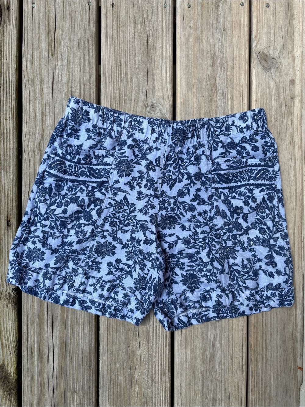 J JILL | Nav Lt Blue Floral Paisley Preppy‎ Linen Blend Boho Shorts | Size XSP